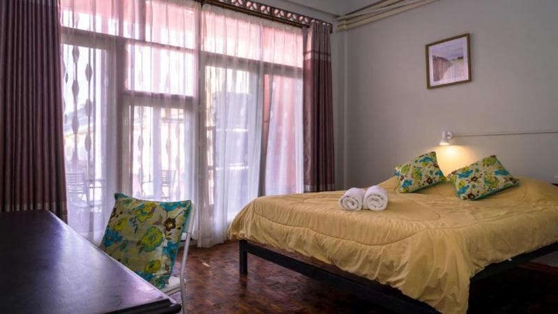Gotum Hostel & Restaurant 2 4
