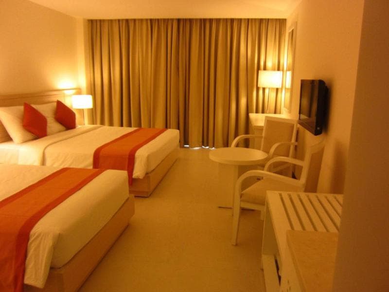 Nhi Phi Hotel Nha Trang 4
