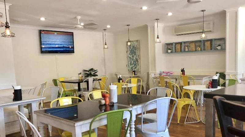 Hi Ho Beach Apartments 2