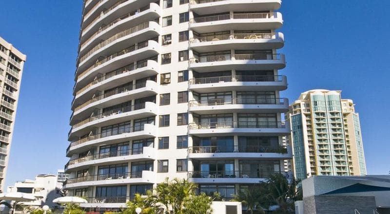 Surfers International Apartments main