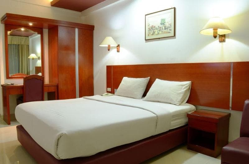 Puri Mega Hotel main
