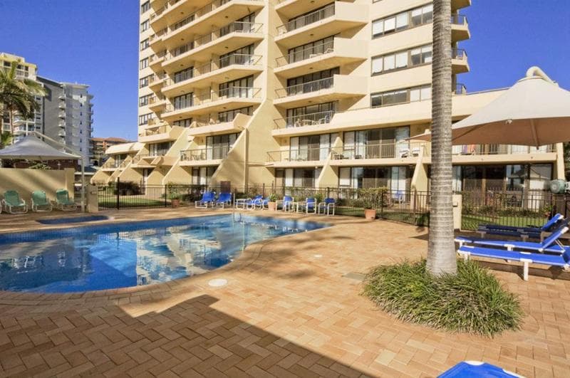 Columbia Apartments 4