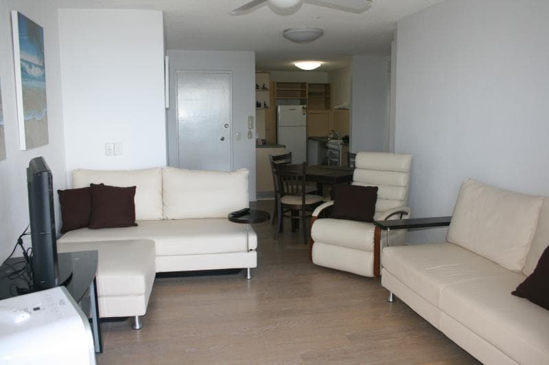 Kings Row Holiday Apartments 4