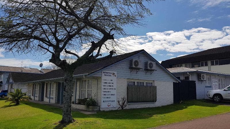 Kowhai And Colonial Motel 3