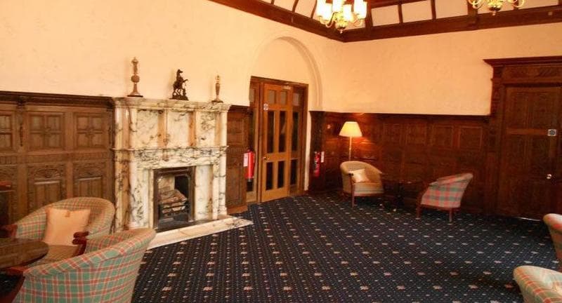 Adamton Country House 4