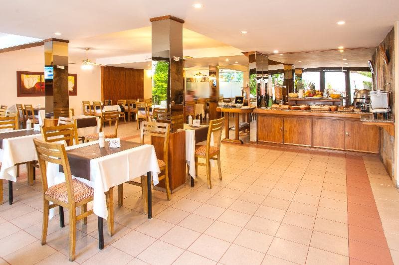 Hotel Carolla Gold 5