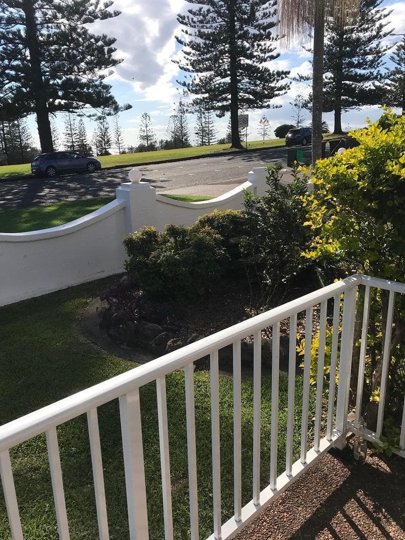 Ocean Breeze Motel 4