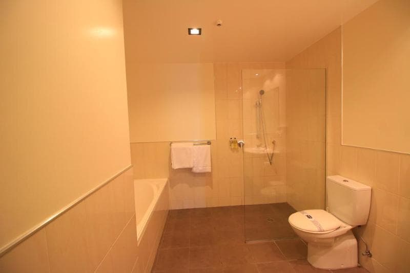 Fitzherbert Regency Motor Lodge 2