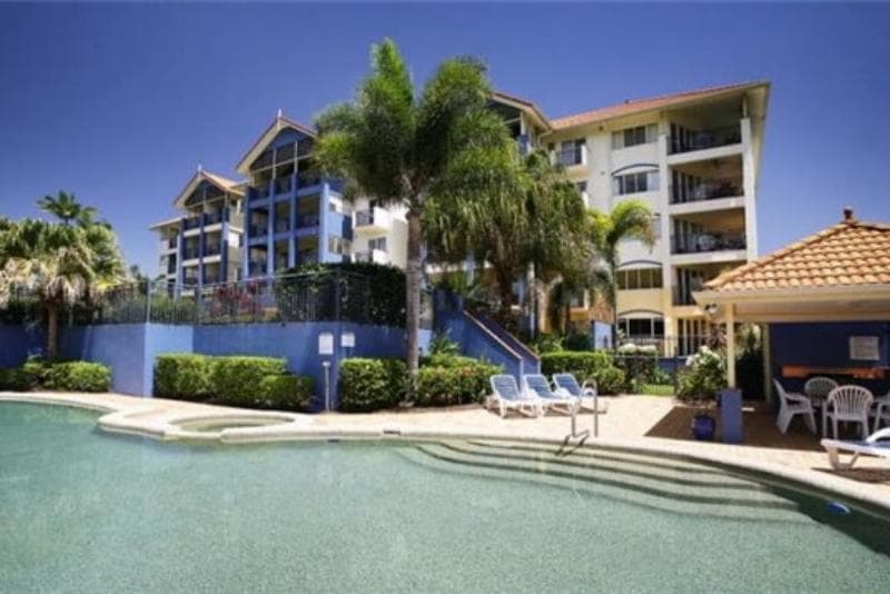 North Cove Waterfront Suites 4