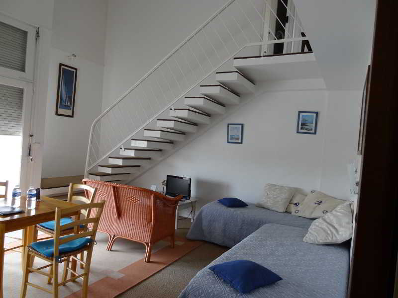 Brit Hotel L'hermitage 3