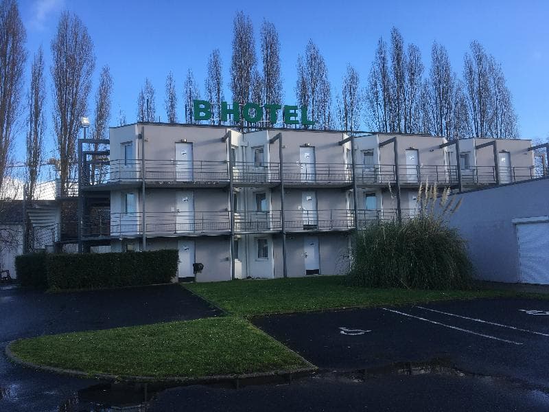 BHôtel De Caen Mondeville 5