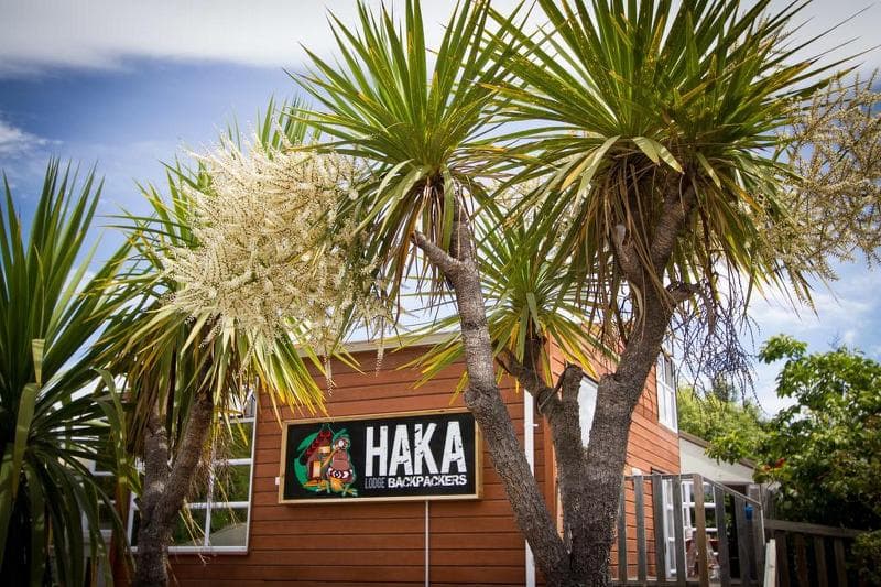 Haka Lodge Queenstown photo 1