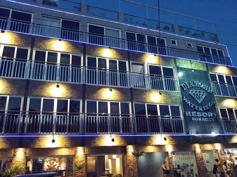 Diamond Water Edge Resort photo 1