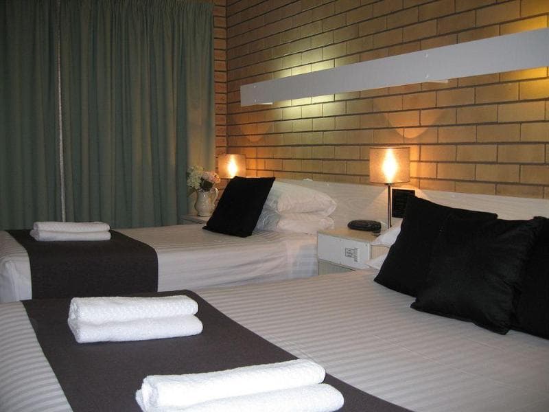 Golden Harvest Motor Inn 3