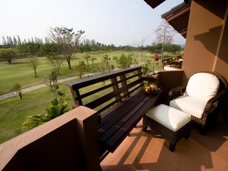 Mae Jo Golf Club & Resort main