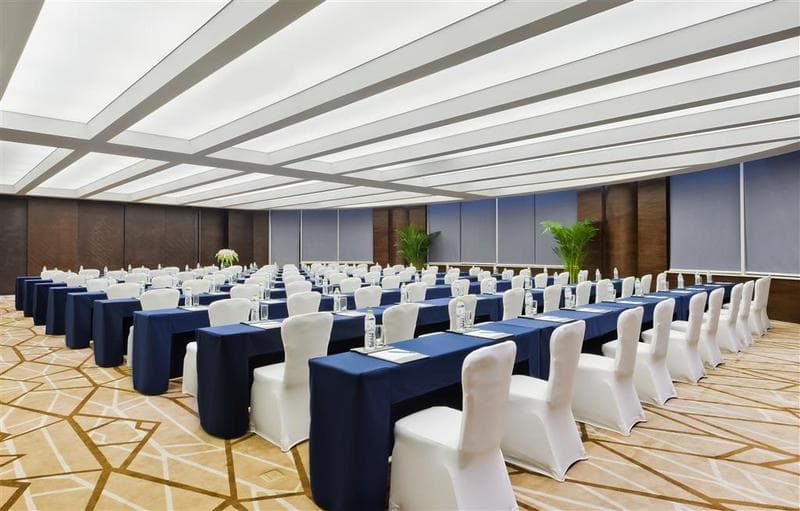 Wyndham Garden Yuhuan Downtown photo 1