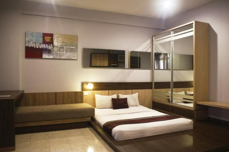 Simply Valore Hotel 5