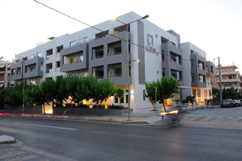 Atrium Ambiance Hotel (Adults Only) 3