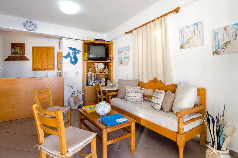 Aglaia Apartments 4