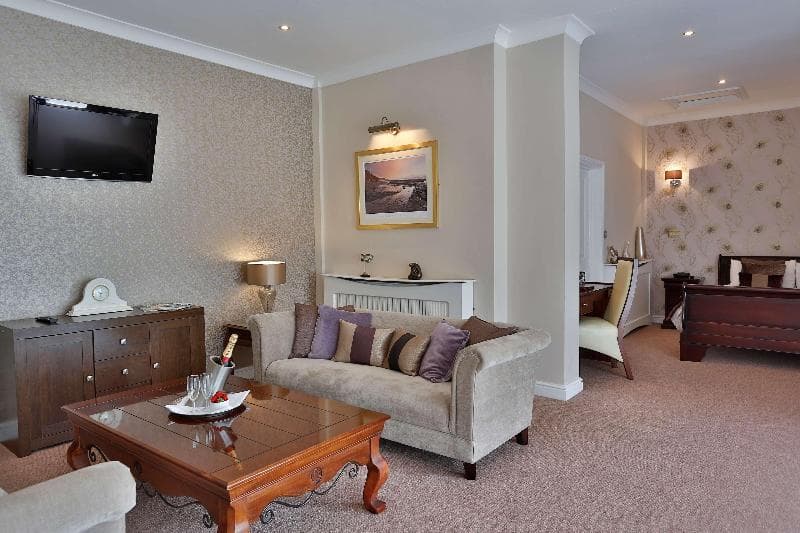 Best Western Heronston Hotel & Spa photo 1