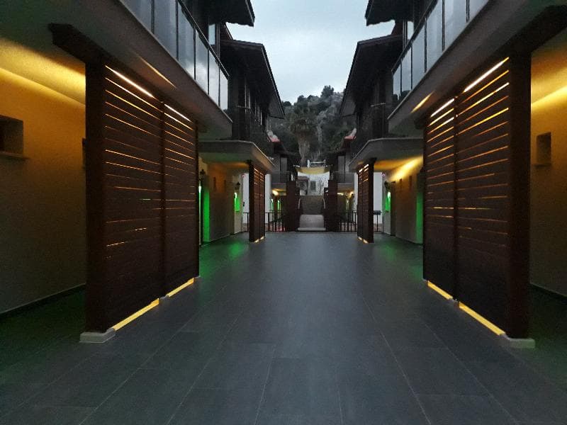 Dolphin Apart & Hotel 2