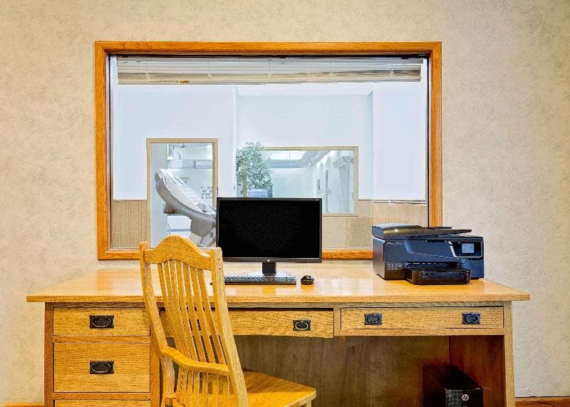 Super 8 By Wyndham Belgrade/Bozeman Airport photo 1
