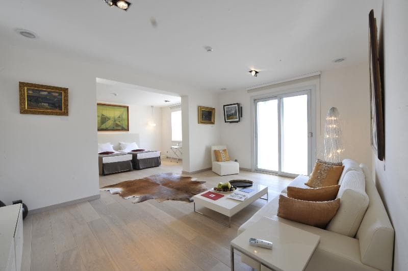 Casa Dell' Arte Hotels Of Arts & Leisure 4