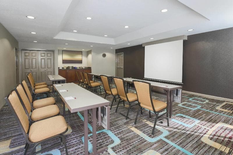 Residence Inn Bakersfield 1