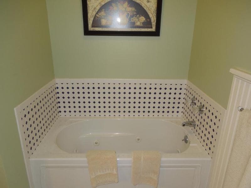 Kearsarge Inn 2