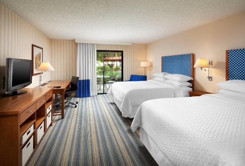 Four Points By Sheraton Bakersfield 4