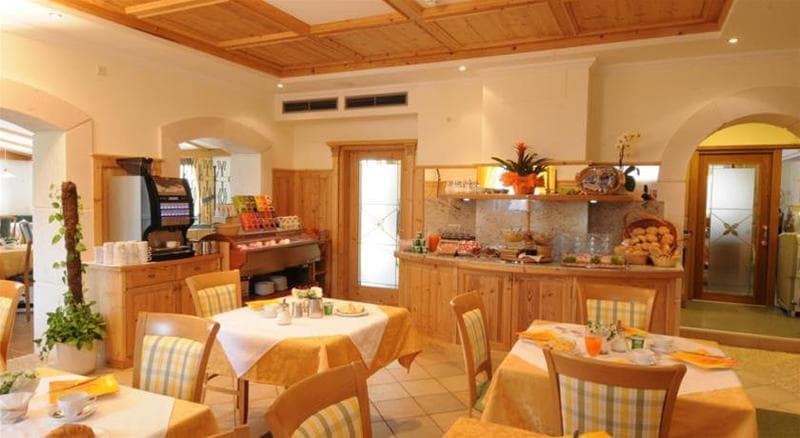Hotel Stamserhof main