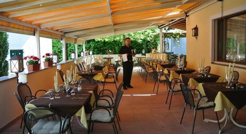 Hotel Stamserhof photo 1