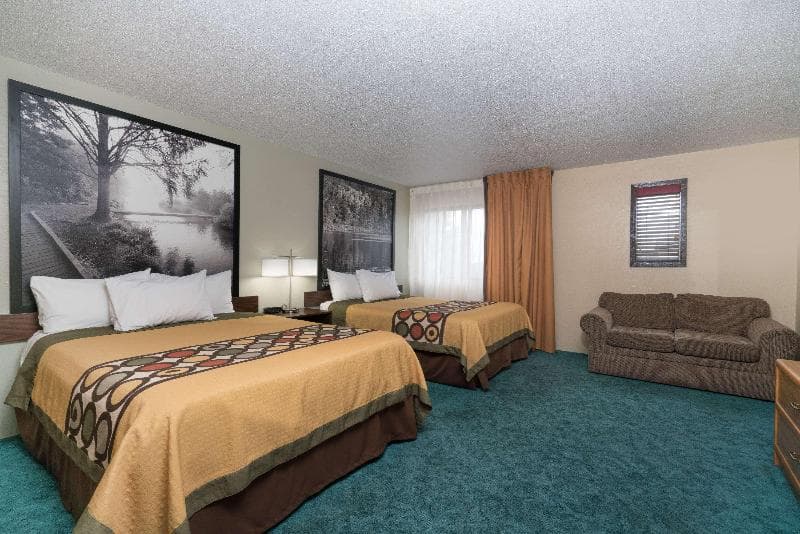 Super 8 By Wyndham Alexandria Mn 3