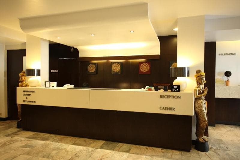 Reno Hotel 4
