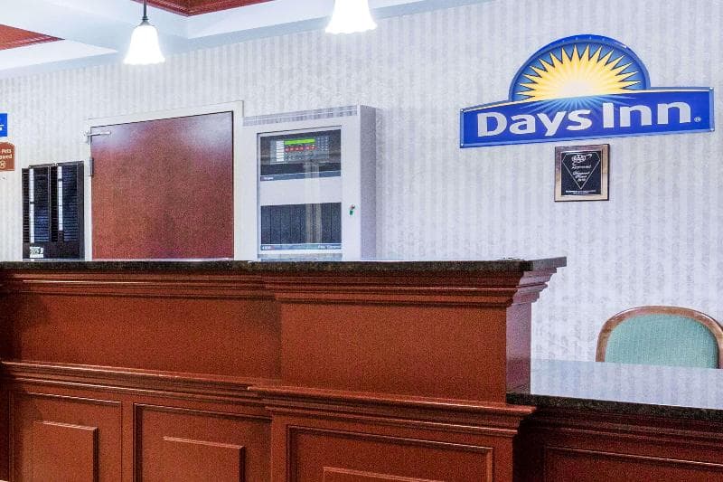 Days Inn by Wyndham Budd Lake 3