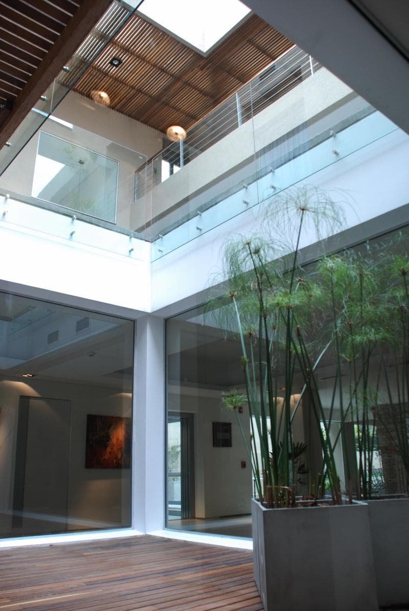 San Isidro Plaza 3