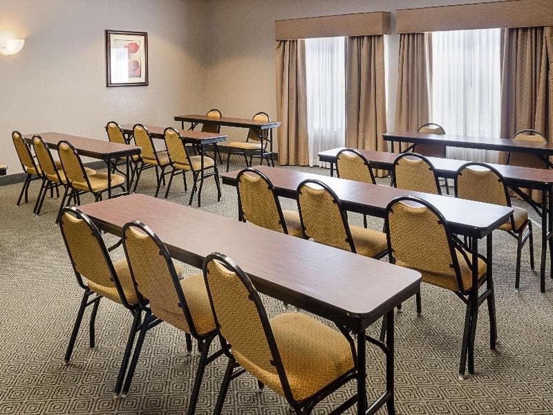 La Quinta Inn & Suites by Wyndham Biloxi photo 1