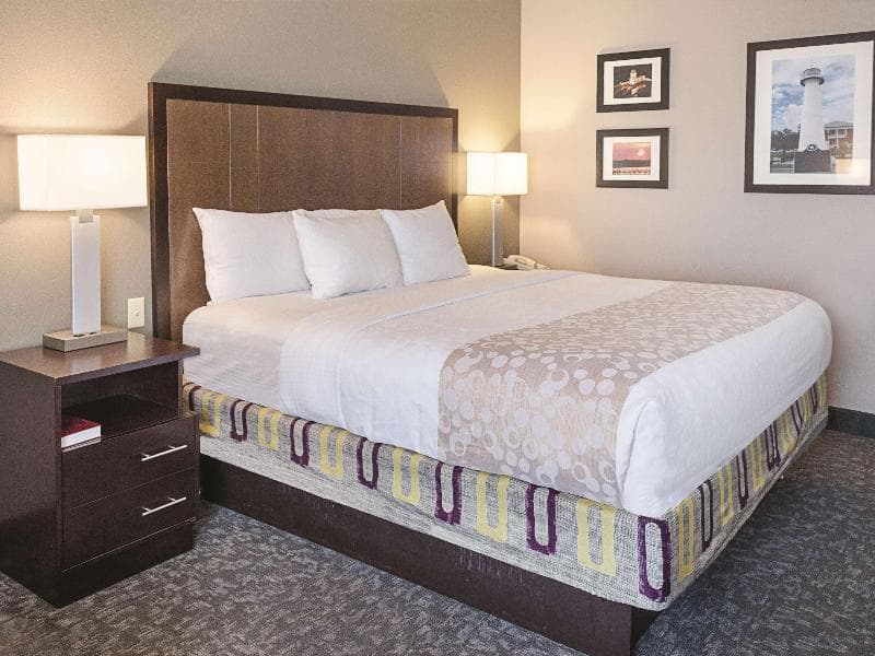 La Quinta Inn & Suites by Wyndham Biloxi 5