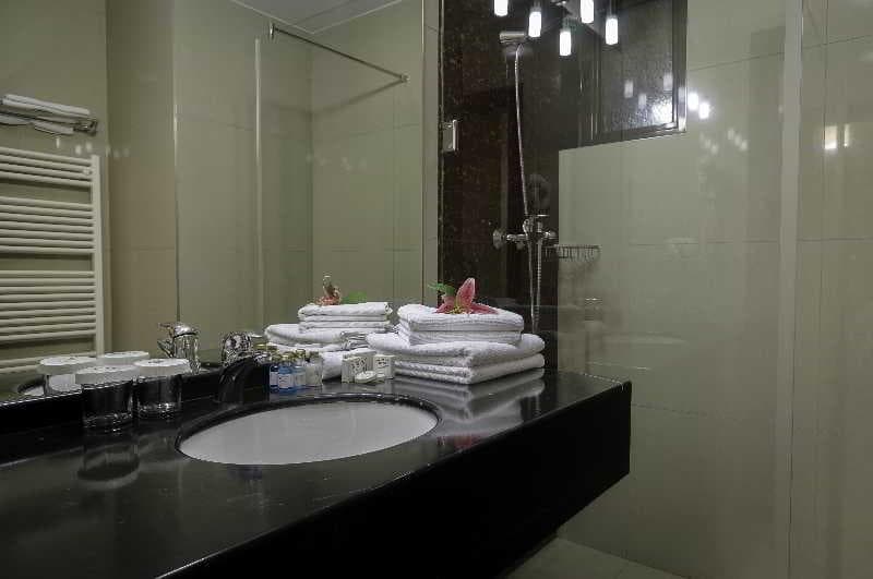 Golden Time Hotel 3