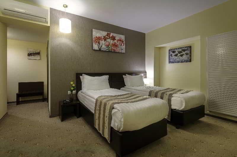 Golden Time Hotel 4