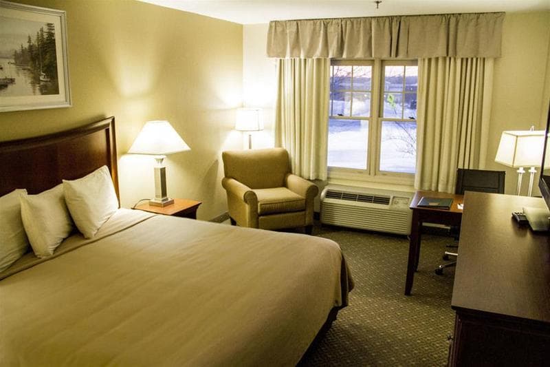 Country Inn At The Mall 1