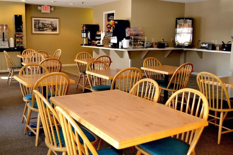 Country Inn At The Mall 3