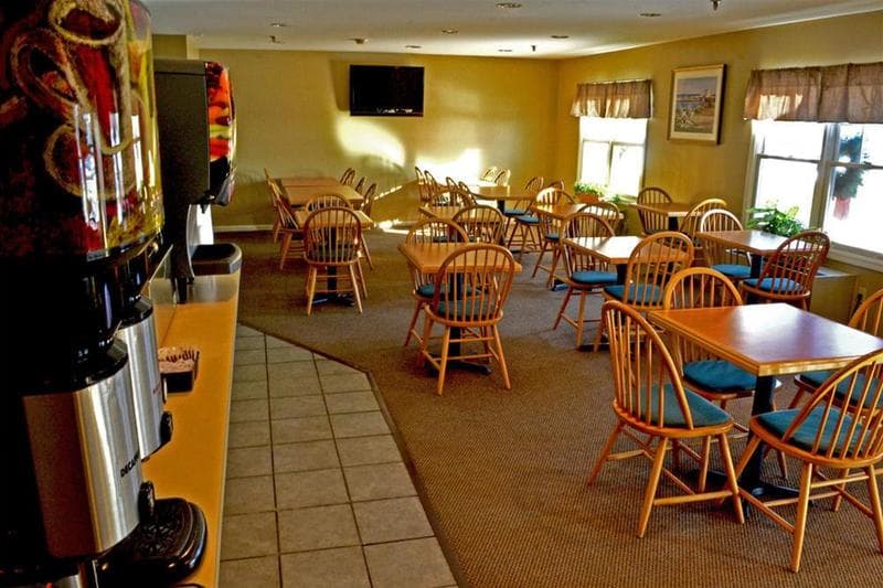 Country Inn At The Mall 4