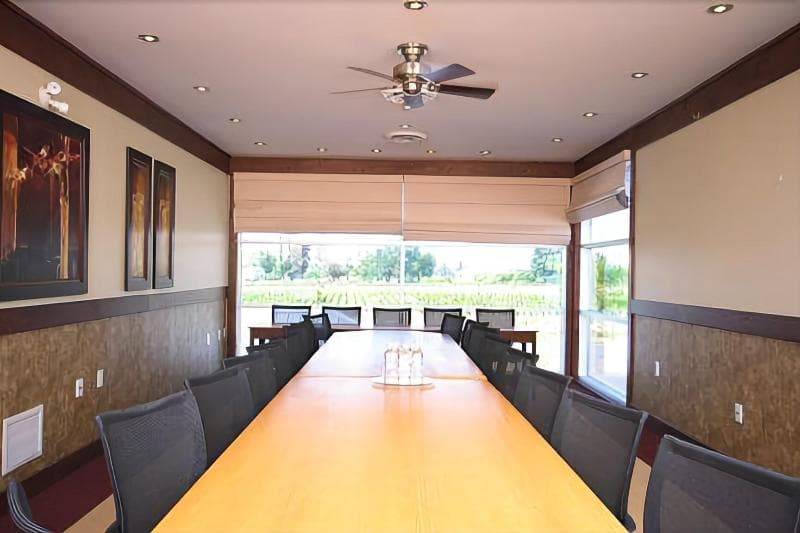 Huff Estates main