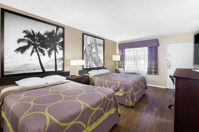 Super 8 By Wyndham Ellenton Bradenton Area 4