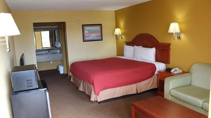 Executive Inn Scottsville photo 1
