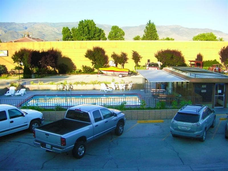Mountain View Motel Bishop 5