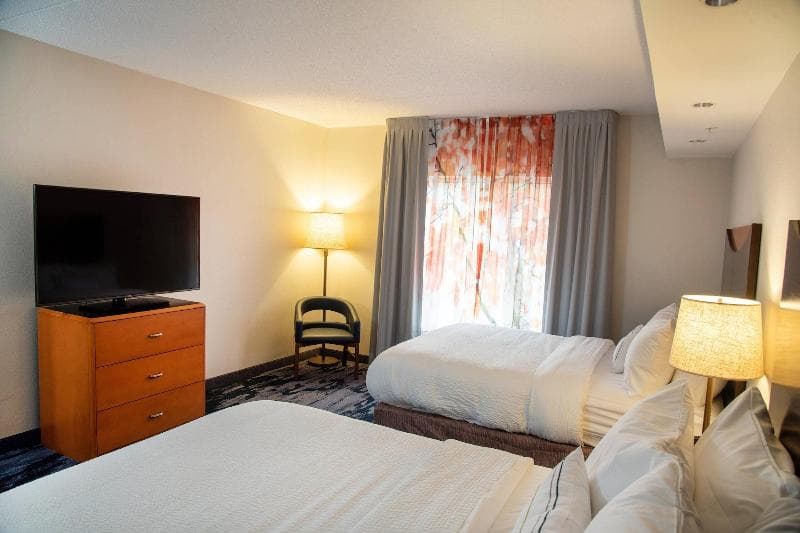 Fairfield Inn & Suites Lewisburg 4