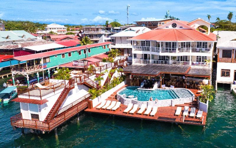 Tropical Suites Hotel 1