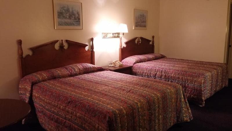 Old Bardstown Inn 3